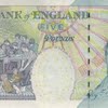 British 5 pound note 2 size