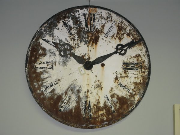 Antique clock 1 Actual Size Image