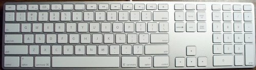 apple full keyboard with numeric keypad Actual Size Image