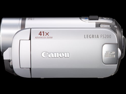 Canon fs200 Camcorder Actual Size Image