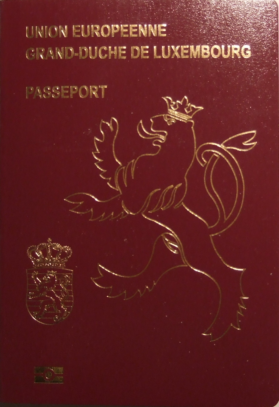 Luxembourg passport Actual Size Image
