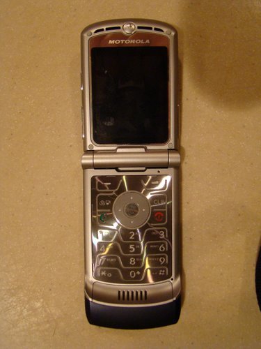 Motorola Razor Actual Size Image
