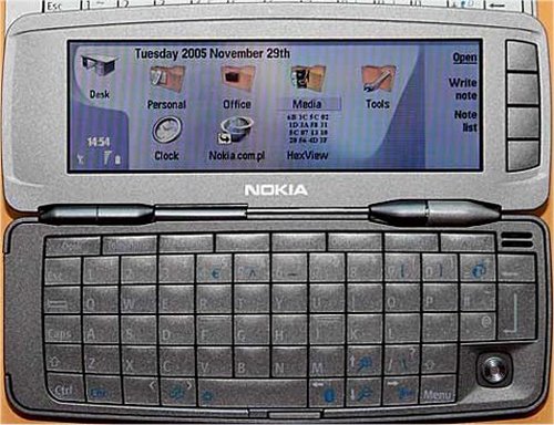 Nokia 9300i open Actual Size Image