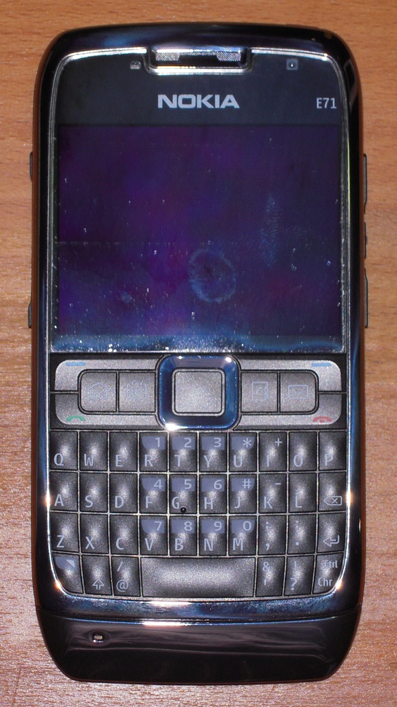 Nokia E71 Smartphone Actual Size Image