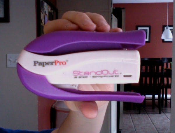 PaperPro StandOut Stapler Actual Size Image