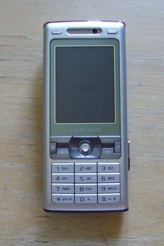 Sony Ericsson K800i Actual Size Image
