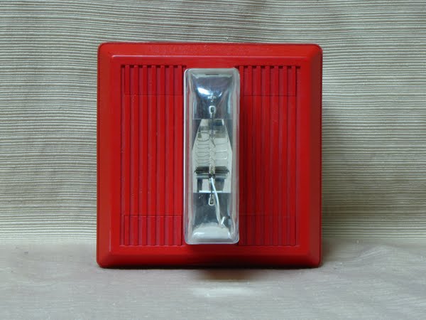 Wheelock MT-24-LSM Fire Alarm Actual Size Image